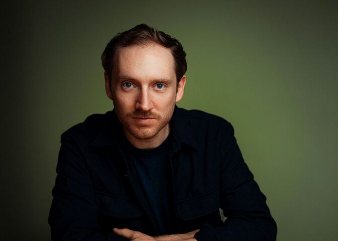 Wolf Danny Homann Foto by Luis Zeno Kuhn (5)_web.JPG